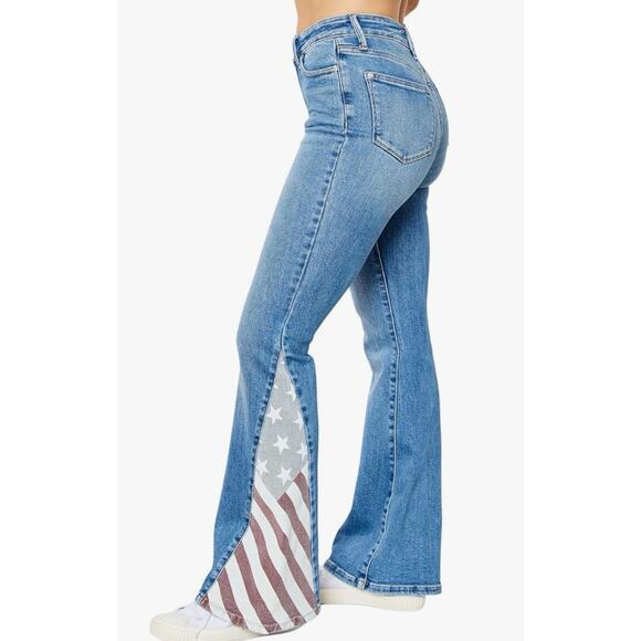 Judy Blue Denim - Judy Blue Freedom Y2K Rings Flare Jeans – Ivory Gem 20W A001880